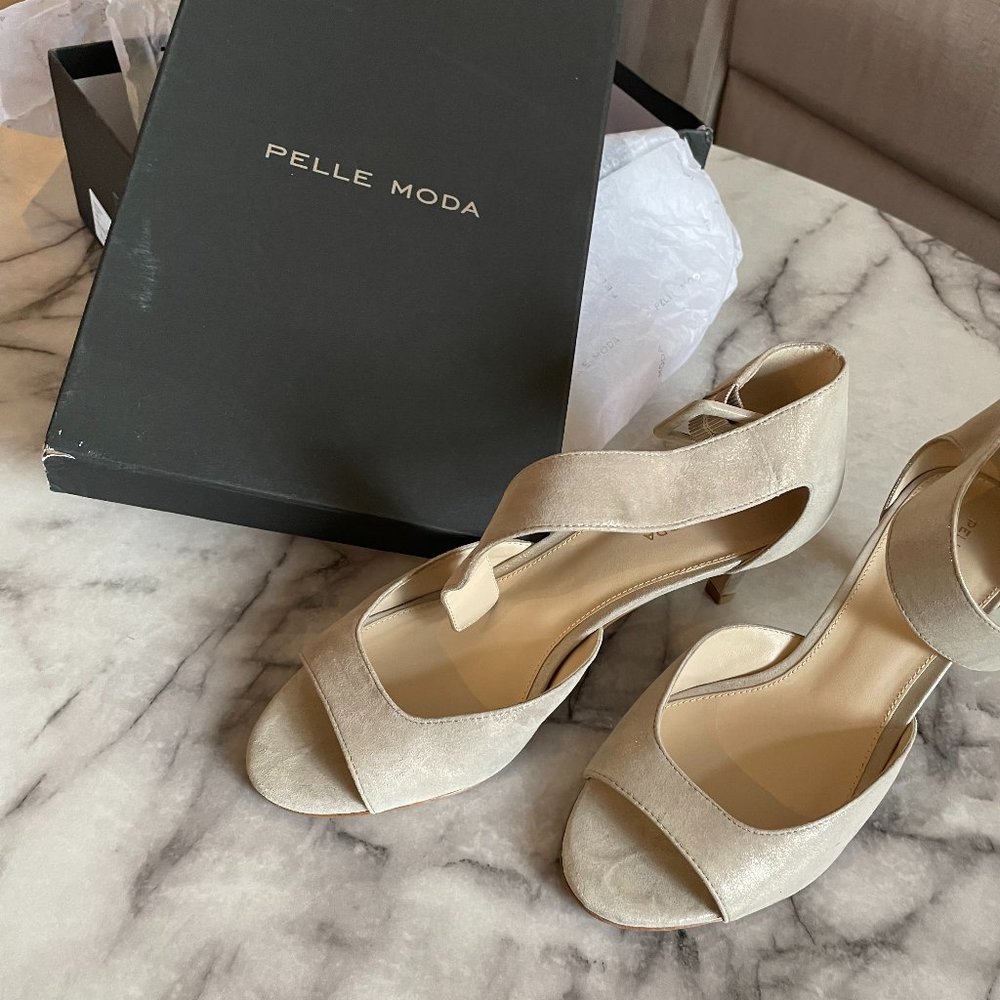 Pelle Moda - Low Heels